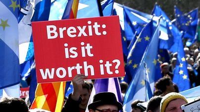 Una mayoría de británicos rechazaría el Brexit si se repitiera el referéndum