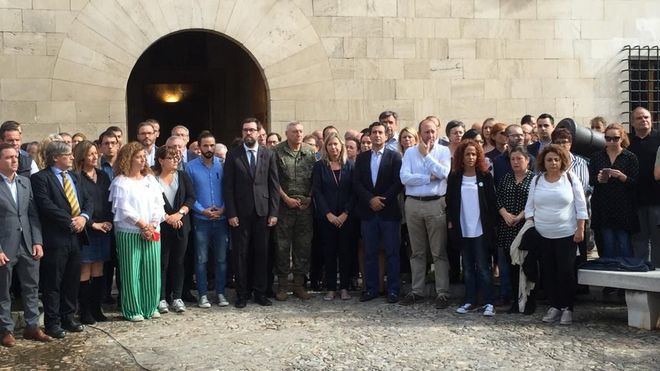 Minutos de silencio y reacciones ante la tragedia en Sant Llorenç