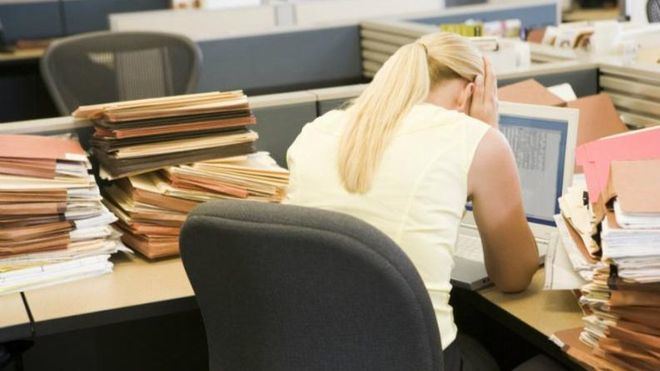Un 27 por ciento de trabajadores, en riesgo de sufrir estrés laboral
