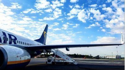 Los beneficios de Ryanair caen un 7% por el pago de indemnizaciones por cancelaciones
