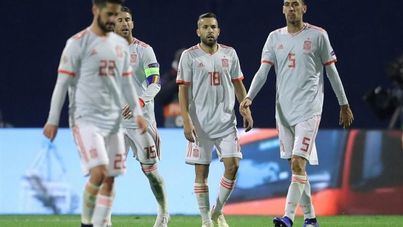 España pierde y se complica la vida en Zagreb