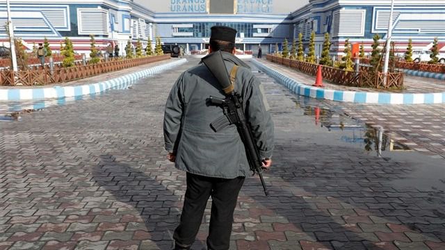 Al menos 26 muertos en una explosión en una mezquita de Afganistán