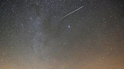 Ojo al cielo en la madrugada del jueves al viernes: llegan las gemínidas