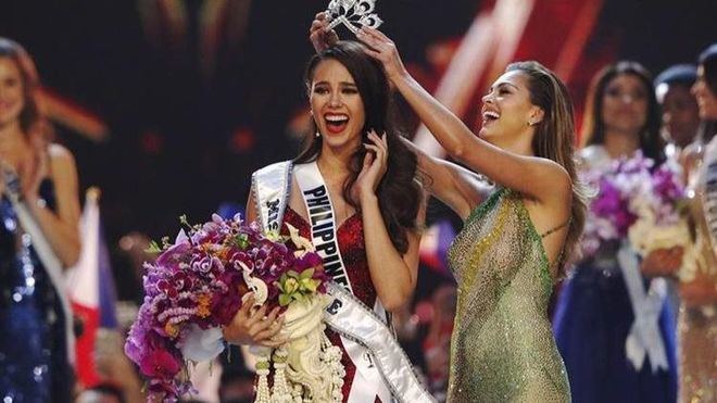 Catriona Gray da a Filipinas su cuarta corona de Miss Universo
