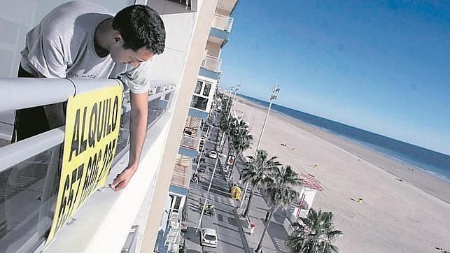 El Supremo prohíbe vetar las viviendas vacacionales en las zonas turísticas en Canarias