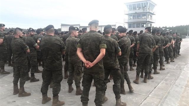 Más de 50.000 militares tendrán que abandonar las Fuerzas Armadas por cumplir 45 años