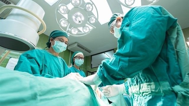 Alertan de la fuga de médicos: 23.500 se han ido de España en ocho años