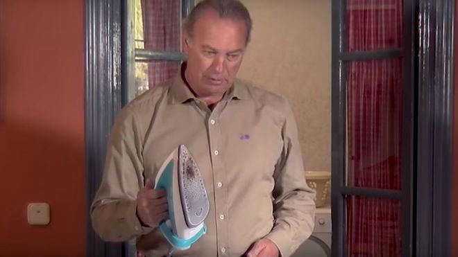 Bertín Osborne se mete a youtuber: cómo planchar una camisa