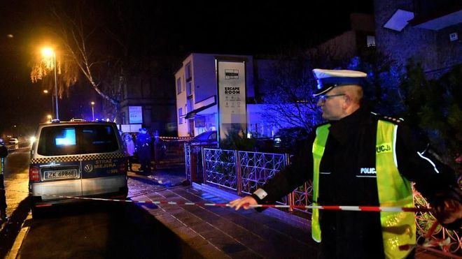 Mueren cinco menores en el incendio de un escape room en Polonia