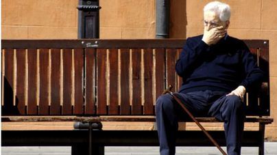El 65 por cien de los españoles que tiene hijos lo hace para ser cuidados de mayores
