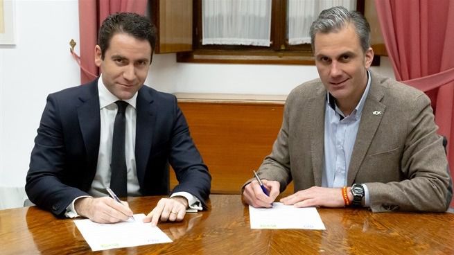 Vox apoyará al PP para que Moreno sea presidente de la Junta de Andalucía
