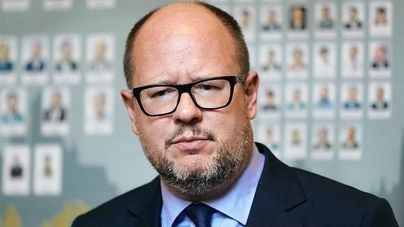 Muere el alcalde de Gdansk tras ser apuñalado en un concierto