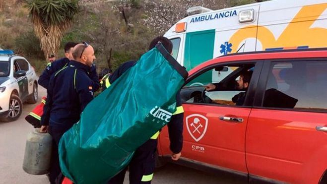 Hacen otro túnel para acceder al niño caído al pozo en Totalán