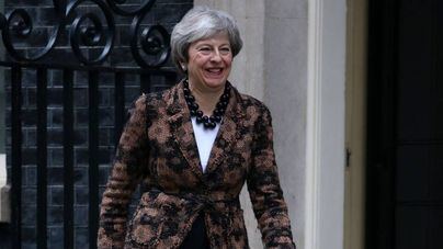 May insiste en renegociar el acuerdo del Brexit que rechazó el Parlamento