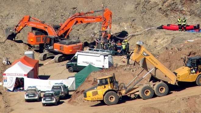 La caída de Julen en el pozo fue 'rápida y libre' hasta los 71 metros de profundidad