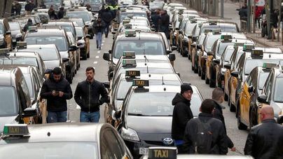 Los taxistas de Madrid desconvocan la huelga indefinida