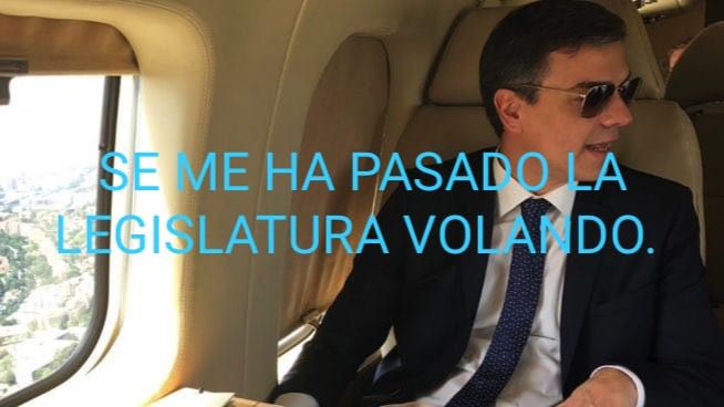 Viral de Internet: a Sánchez se la pasa la legislatura volando