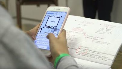 El mal uso de las redes y el control del móvil, entre las actitudes machistas de los 14 a los 18 años