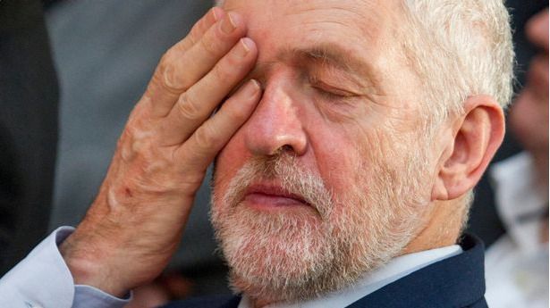 Fuga de diputados laboristas: acusan a Corbyn de antisemita