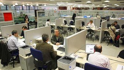 Los funcionarios pueden dedicar un 5 por ciento de su jornada laboral a cuidar de hijos o mayores