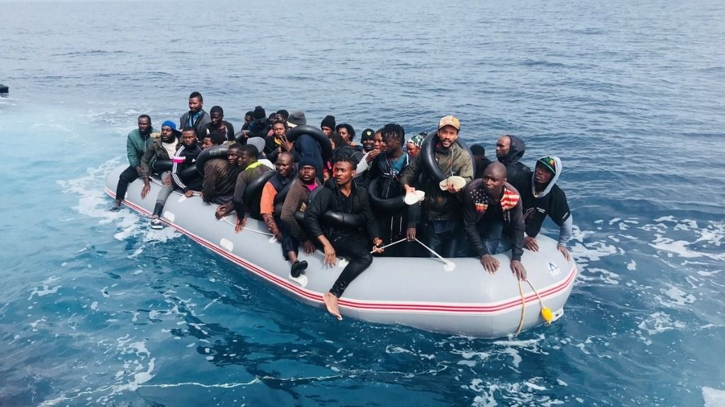 5.500 migrantes han llegado a España en patera en lo que va de año