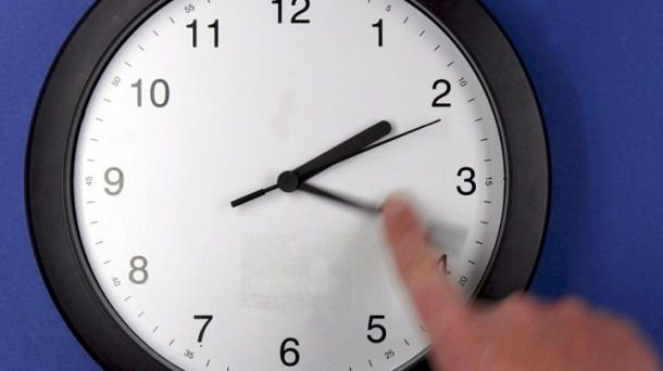 Europa apoya poner fin al cambio de hora a partir de 2021