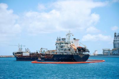 El Puerto de Las Palmas supera con éxito el simulacro de vertido de combustible