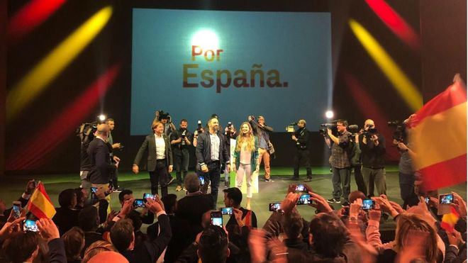 Abascal aboga por la cadena perpetua para los crímenes contra mujeres