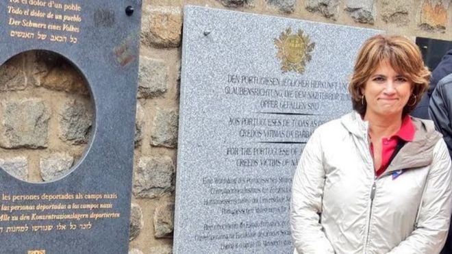 Delgado abandona un homenaje en Mathausen al hablar el Govern de 'presos políticos'