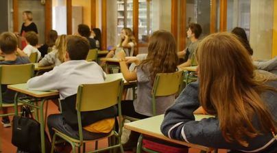 La mitad de los adolescentes cree que las mujeres son el colectivo más discriminado