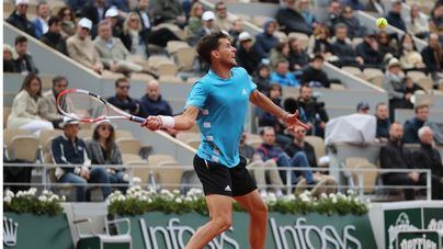 Thiem acaba con Djokovic y se cita con Nadal en la final de Roland Garros