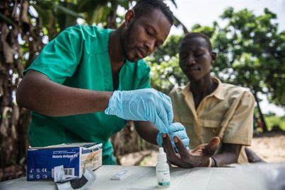 La OMS denuncia el déficit de fondos para combatir el ébola en República Democrática del Congo