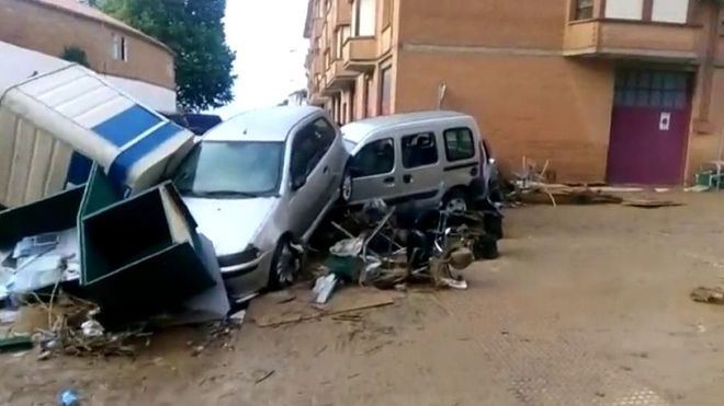 Un muerto en Navarra tras ser arrastrado en las inundaciones