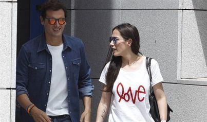 Albert Rivera sale del hospital