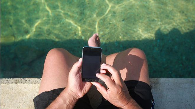 El 40 por ciento de los trabajadores no desconecta durante las vacaciones