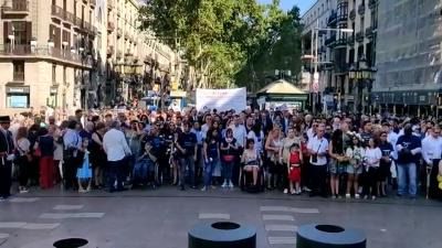 Barcelona recuerda a las víctimas de los atentados yihadistas