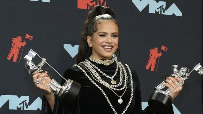 Rosalía, la primera española en ganar un MTV Music Awards