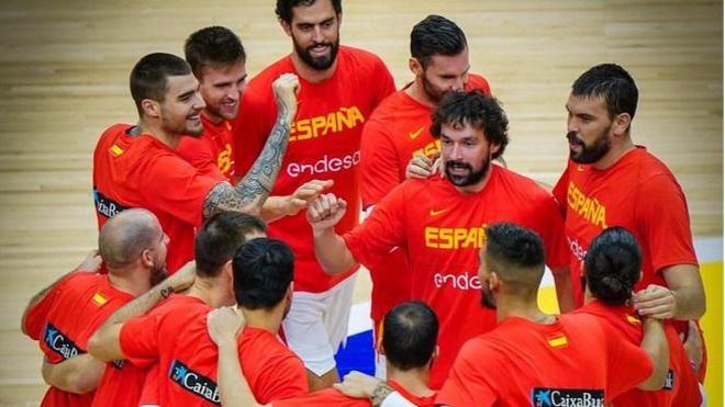 España, a semifinales por la puerta grande tras 13 años de espera