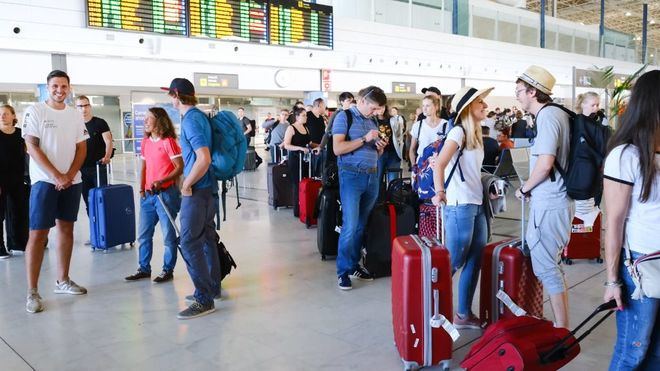 Exceltur revisa a la baja hasta el 1,4 por ciento el crecimiento del turismo en España para este año