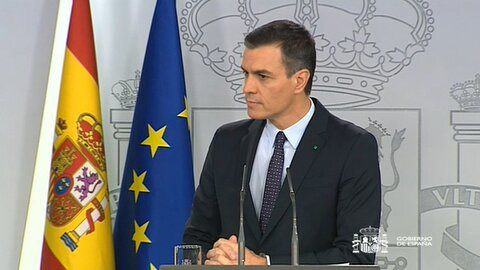 El Rey encarga a Pedro Sánchez que busque apoyos para ser investido