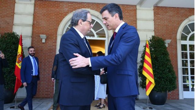 Sánchez llamará primero a Urkullu y después a Torra: seguirá la antigüedad estatutaria