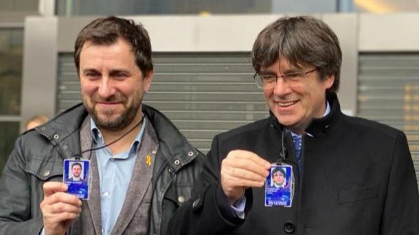 La Abogacía del Estado pide a Llarena que suspenda las euroordenes contra Puigdemont y Comín