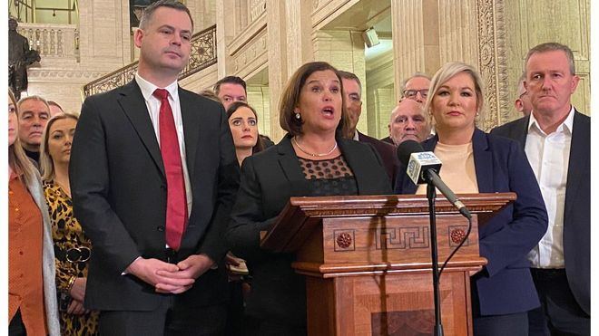 Irlanda del Norte se encamina a la estabilidad tras el acuerdo entre unionistas y Sinn Féin