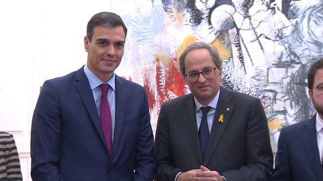 Sánchez mantiene la reunión con Torra, pero aplaza la mesa de diálogo a después de las elecciones