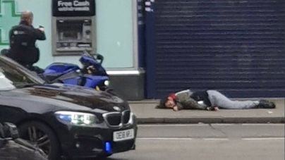 Varias personas acuchilladas en Londres en un "incidente terrorista"