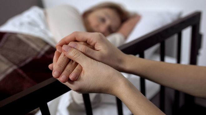 Alemania anula la ley que castigaba con prisión la promoción comercial de la muerte asistida