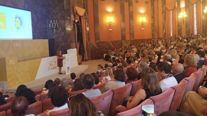 La presidenta del CSIC pide 'no alarmarse en exceso' ante el coronavirus