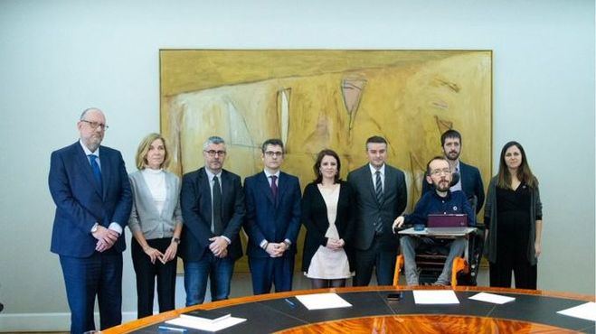 PSOE y Podemos reconocen la existencia de crisis y se reúnen para limar sus disputas