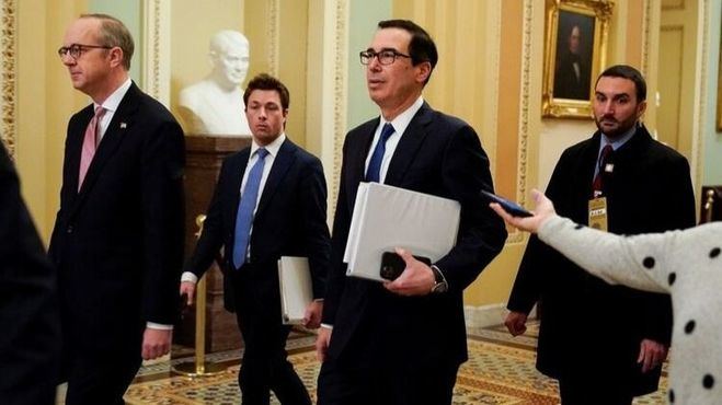 Estados Unidos tira la casa por la ventana: 2,2 billones de dólares en ayudas contra la pandemia