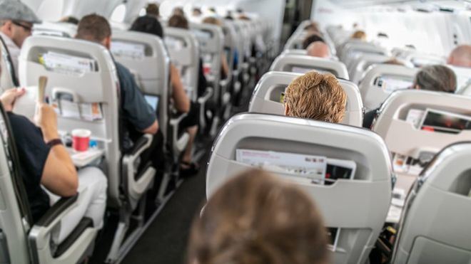 Vuelven 11.000 turistas a España y se ultima el retorno de otros 5.000